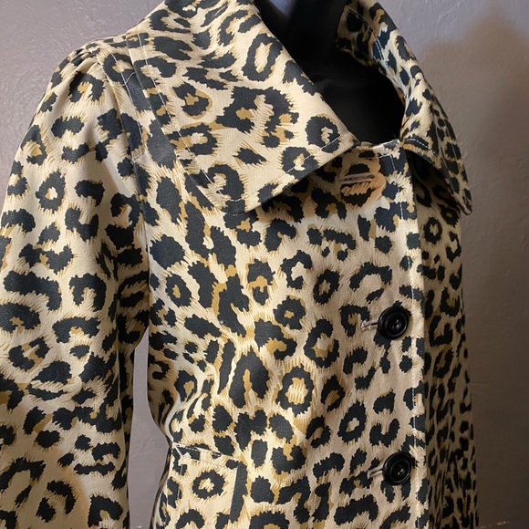 PRIORITIES Leopard Print Jacket - Picture 3 of 16